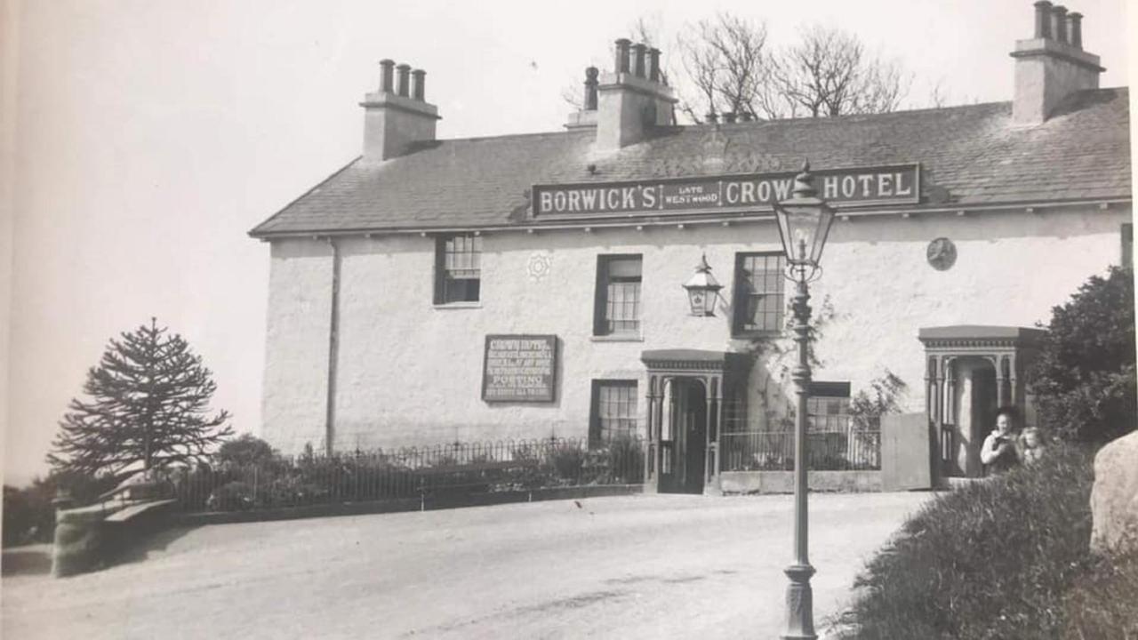 Crown Hill, Grange Over Sands Екстериор снимка