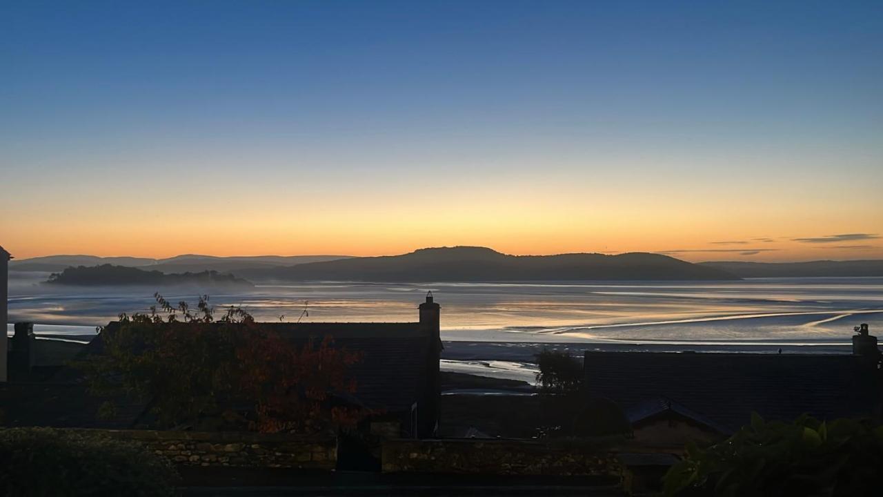 Crown Hill, Grange Over Sands Екстериор снимка