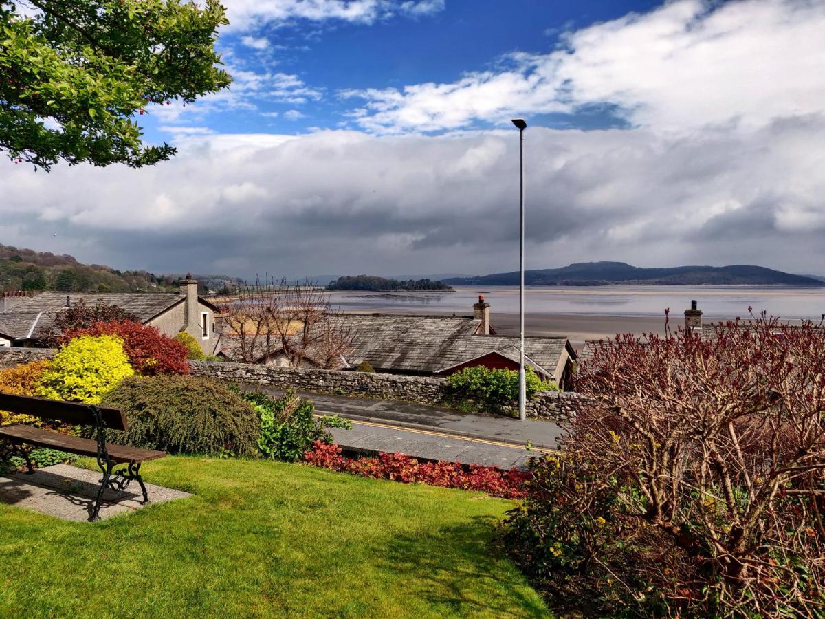 Crown Hill, Grange Over Sands Екстериор снимка